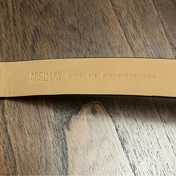 Michael Kors Adjustable Belt Bag Logo Debossed Black - Picture 7 of 9